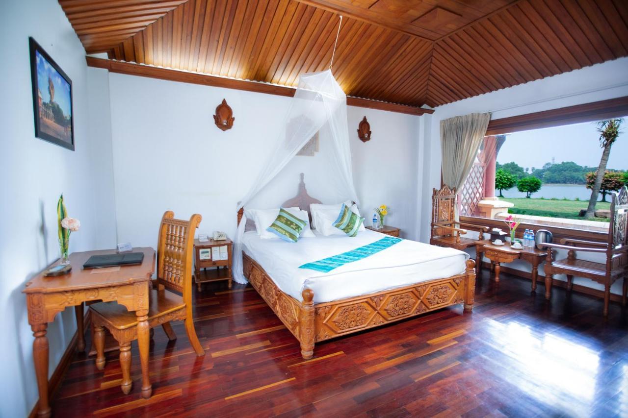 Kma Kaytumadi Hotel Taungoo Buitenkant foto