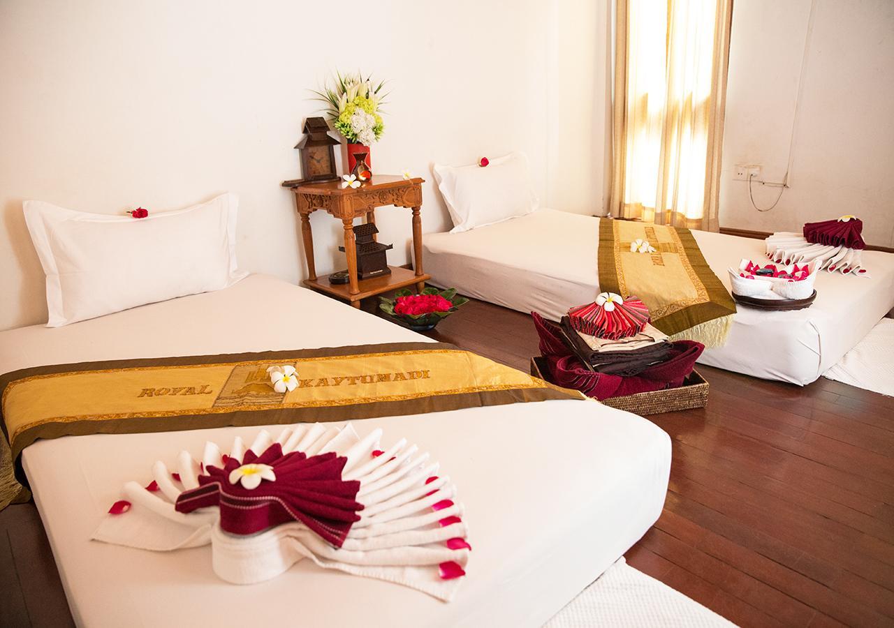 Kma Kaytumadi Hotel Taungoo Buitenkant foto